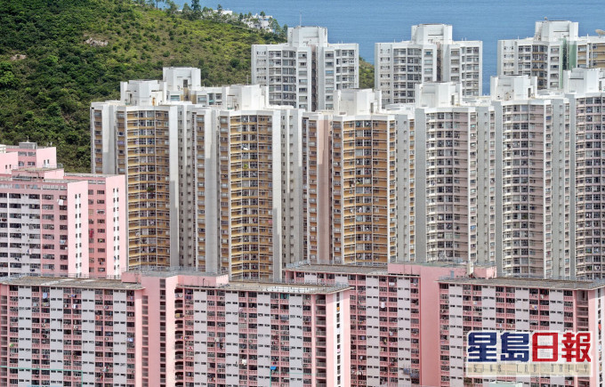 房委会早前建议9月起公屋加租9.66%。 资料图片