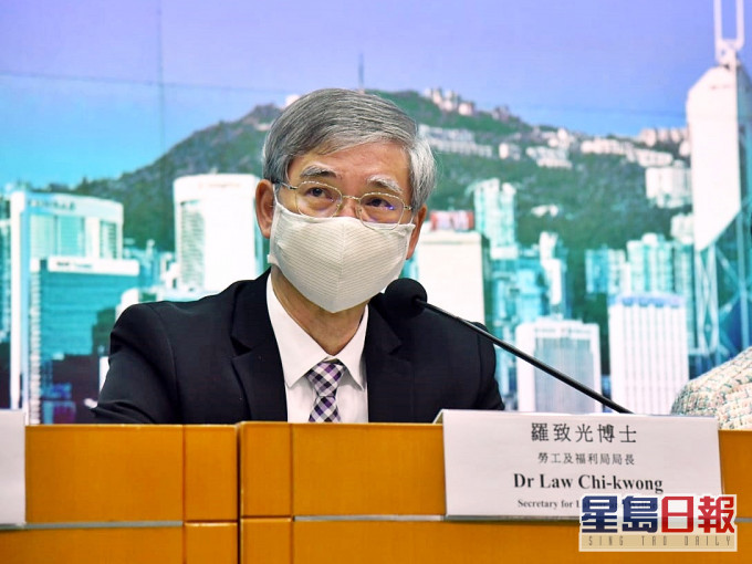 勞工及福利局局長羅致光。