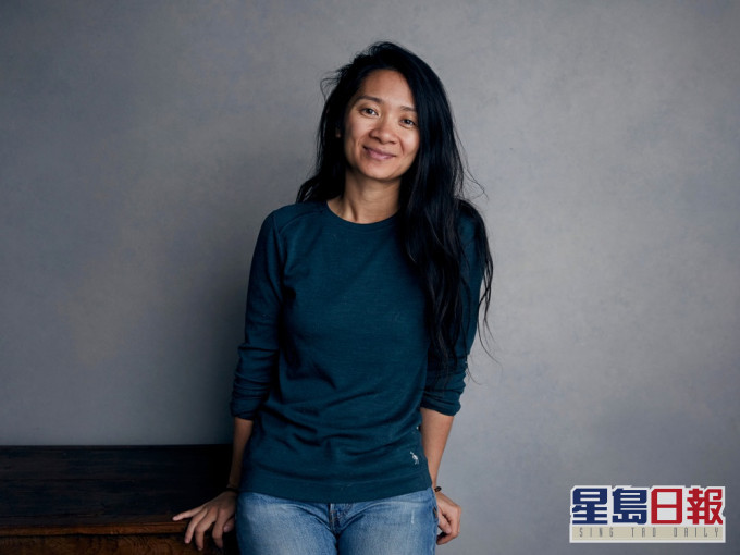 赵婷成为首位获得金球奖最佳导演的亚裔女性。AP图片