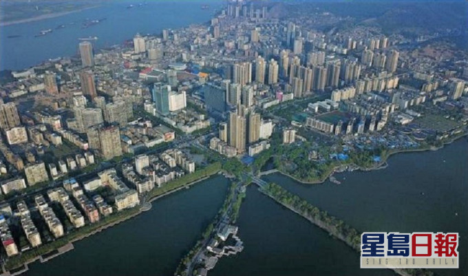 湖北黄石市宣布有限度解封。