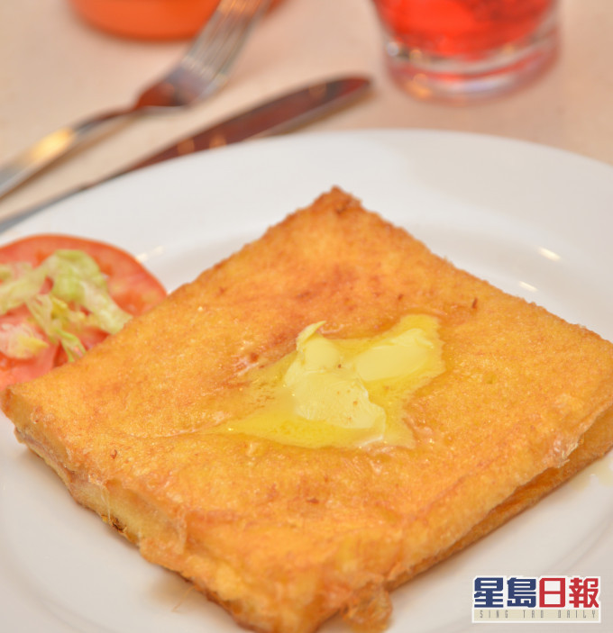 港女不滿男性友人初次約會去茶餐廳食西多士、飲奶茶。資料圖片