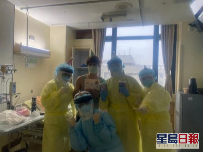 前線醫護互相打氣,給予彼此支持的力量。