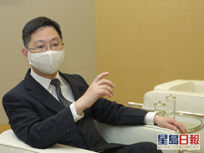 薛永恒指預約系統明日凌晨起開始運作。資料圖片