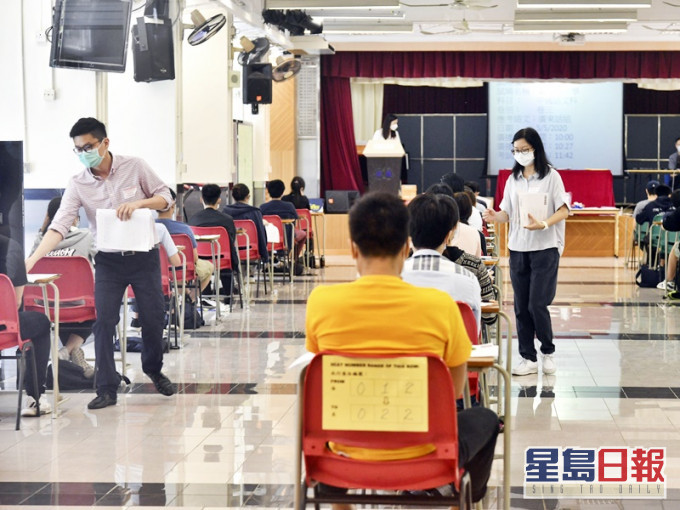 明年文憑試丙類其他語言科目將於本月29日至7月23日接受報名。資料圖片