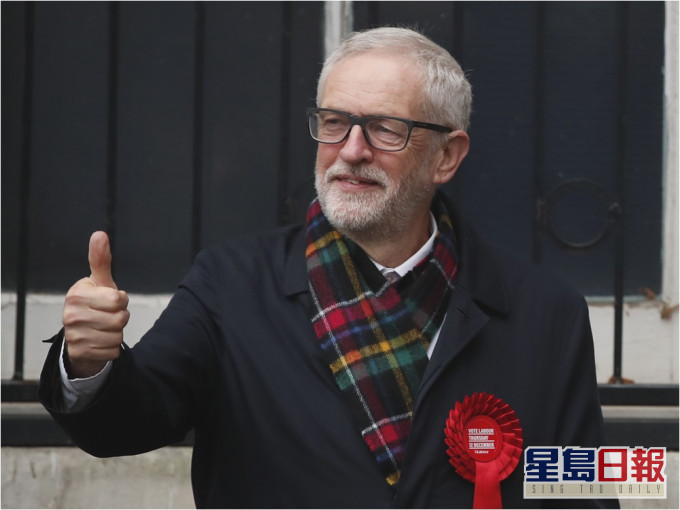 英国在野工党前党魁郝尔彬被暂停工党国会议员的身份,为期三个月。AP资料图片