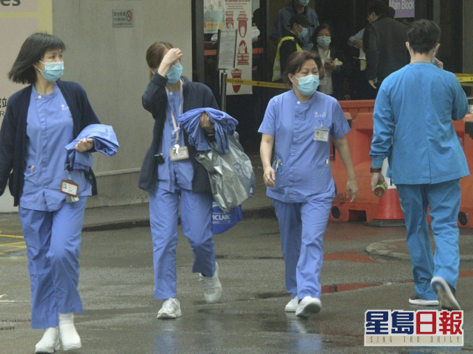 调查指,过半受访护士表示正考虑或正办理移民海外的手续。资料图片