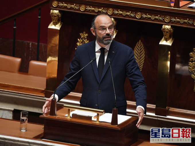 菲利普公布放宽封城令细节。AP