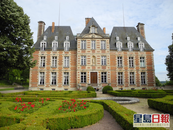 Ménilles城堡。網圖