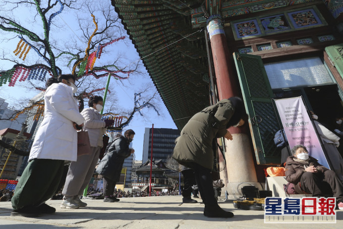 南韩累计确诊人数破8万人。AP图片