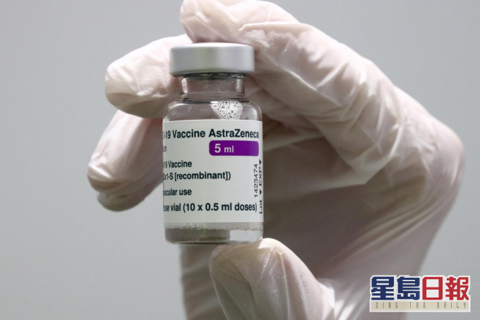 意大利18歲女孩接種阿斯利康腦出血身亡,專家呼籲勿讓60歲以下人士接種。AP資料圖片