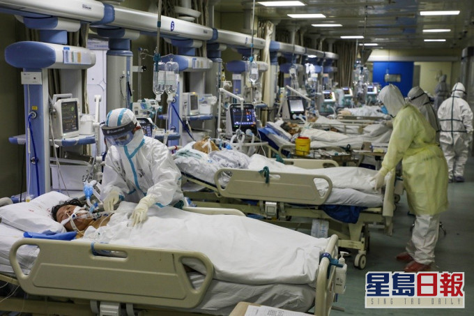 北京专家指新冠肺炎病程较短,较低机会导致肺纤维化。AP资料图片