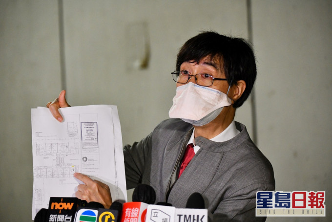 袁國勇指一旦變種病毒在社區蔓延後果嚴重。資料圖片