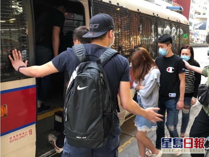 警方拘捕11人。警方提供