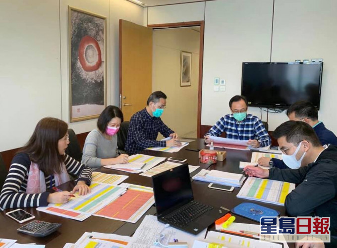政制及內地事務局聶德權facebook圖片