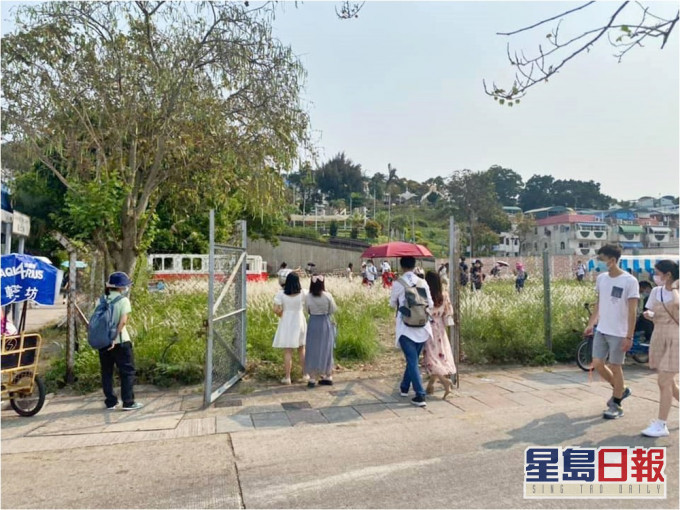 有遊客為了「打卡」闖入政府禁地。梁國豪FB圖片