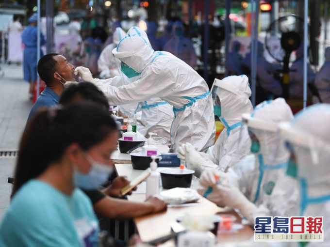 广州防疫工作不敢松懈。新华社