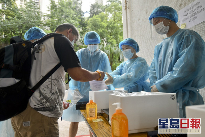 食環署指特定群組檢測計劃將可作為監測和預警系統的一部分。資料圖片