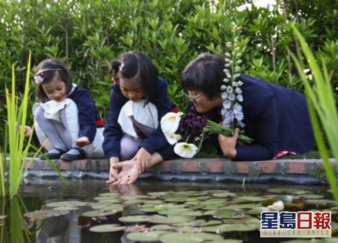 海媽為兩個女兒打造的主題花園童話世界。新華社