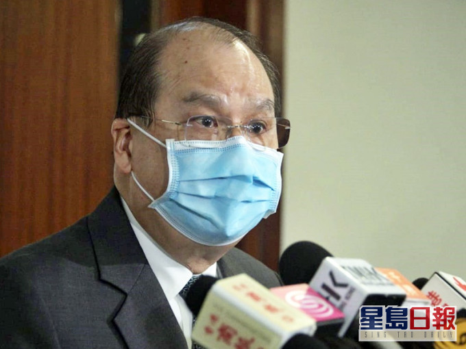 張建宗預計本財政年度庫房會錄得龐大赤字。資料圖片