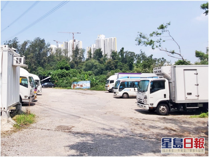 涉案的露天停車場。