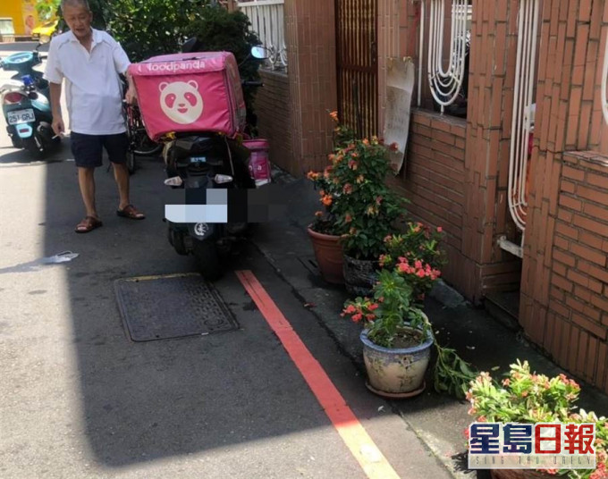 外賣員駕駛的電單車。網圖