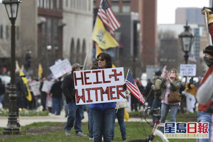 密歇根州有民眾抗議封鎖令。AP