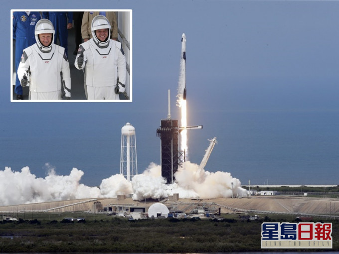 「猎鹰9号」火箭成功发射升空。AP