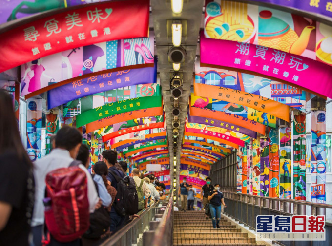 旅發局近日在多個地點設立主題裝飾。旅發局圖片