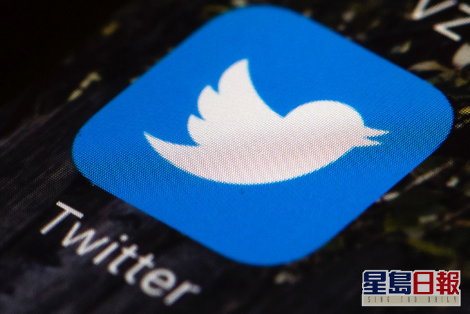 Twitter宣佈加強限制措施，為各國政府官員及國家附屬媒體帳戶添加標籤。AP圖