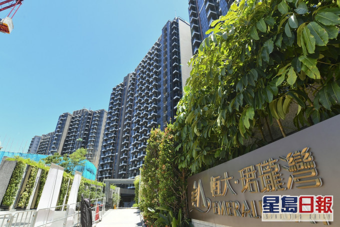 位於屯門掃管笏管翠路的「恆大‧珺瓏灣」1期近乎完工。資料圖片