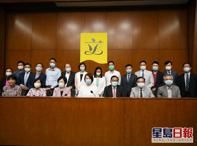 建制派指,《港版国安法》是香港前途的「定海神针」。