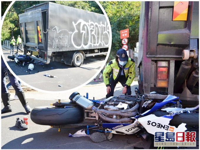 電單車被卡在貨車車底，損毀嚴重。