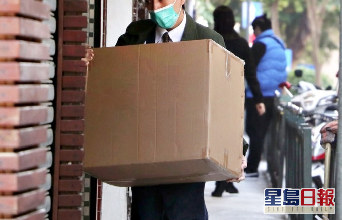 網民指丈夫5年內失業3次,但又不願意做低層工作。Unsplash示意圖片