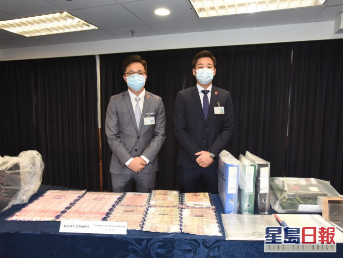西九龍總區重案組第二隊總督察王子于及西九龍總區重案組2B隊偵緝高級督察李啟森。