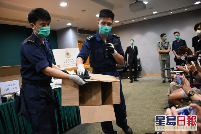 海关去年上半年破获409宗机场毒品案。