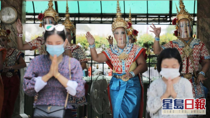泰國全境明日將取消口罩令。資料圖片