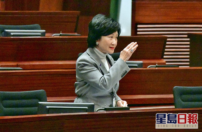叶刘希望可削减港台开支。