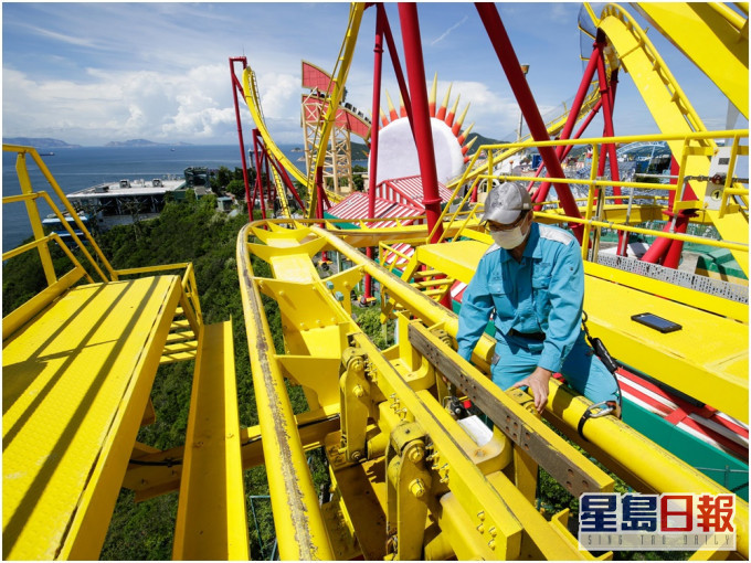 有傳媒引述消息指,海洋公園7個較舊的機動遊戲將於兩、三年內退役。資料圖片