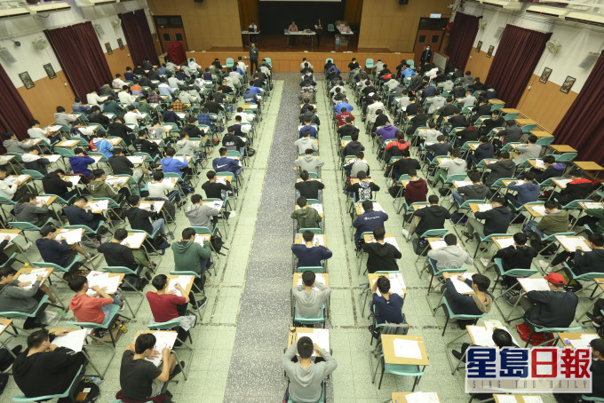 教聯會籲加派人手清潔考場。 資料圖片