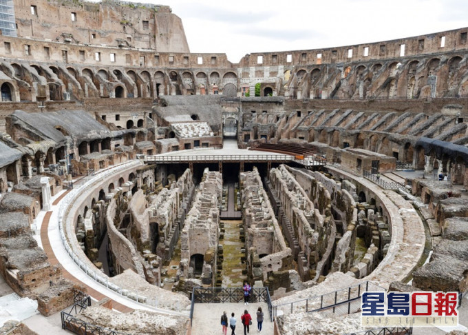 羅馬鬥獸場中央位置將興建可移動舞台。AP資料圖片