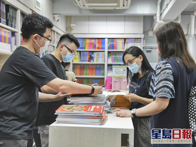 消費者委員會建議學校可推行課本循環再用的措施,推廣環保習慣之餘,亦有助減省學生的購書費。資料圖片