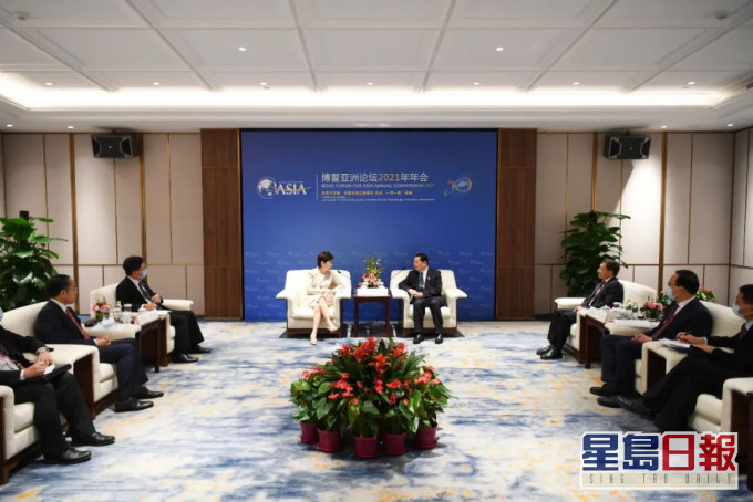 國資委主任郝鵬會見林鄭月娥。網上圖片