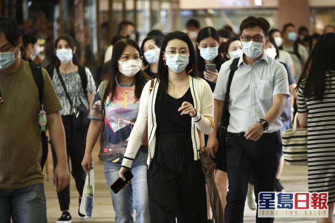 香港民研調查指近7成人不滿港府應付疫情表現。 資料圖片