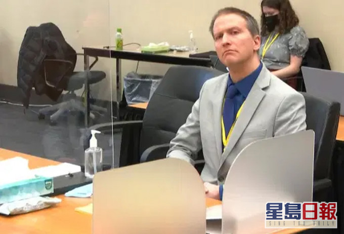 黑人弗洛伊德遭跪頸致死案獲罪前警察肖萬要求重審。ap資料圖片