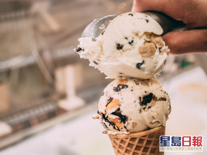德國有雪糕店告急籲消費者買優惠券。網上圖片