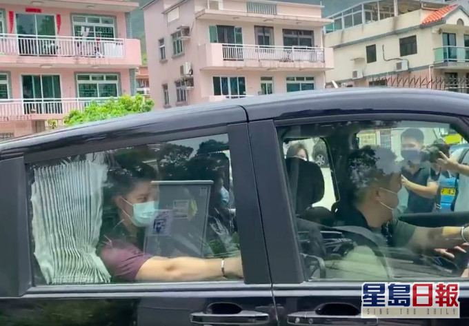 譚得志今早被警方國安處人員拘捕。譚得志FB截圖