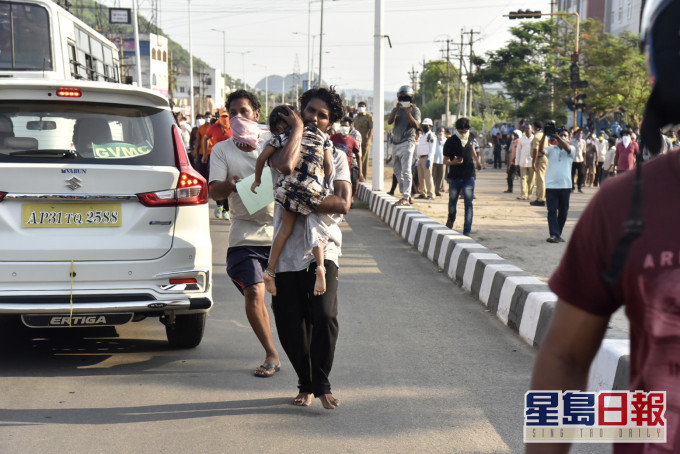據報,至少8人死亡,近1000人不適。 AP圖