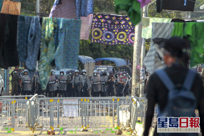 聯合國獨立調查指緬甸至少70人被軍警殺害。AP圖片