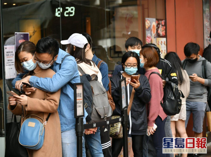 本港今日新增76宗確診個案。