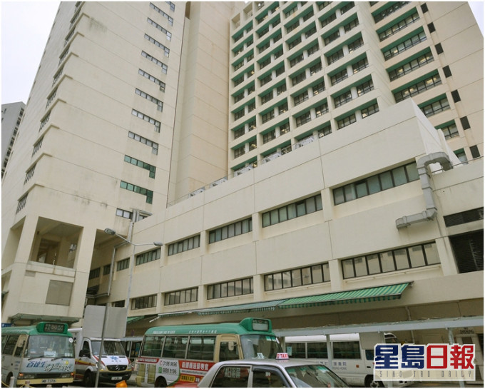 案中遇袭受伤男女清醒送联合医院治理。资料图片